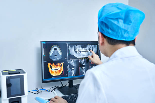 Best Root Canal Emergency Dentist  in Holiday Shores, IL